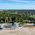 Easy Self Check-In L Everything Nearby Appartamento Pärnu