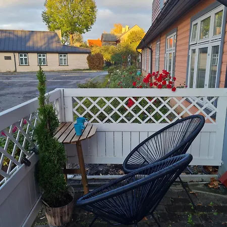Cozy Place L Perfect Location L Apartment *