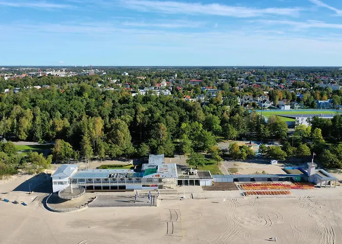 Free Parking L Everything Nearby L Easy Self Check-in Apartment Parnu